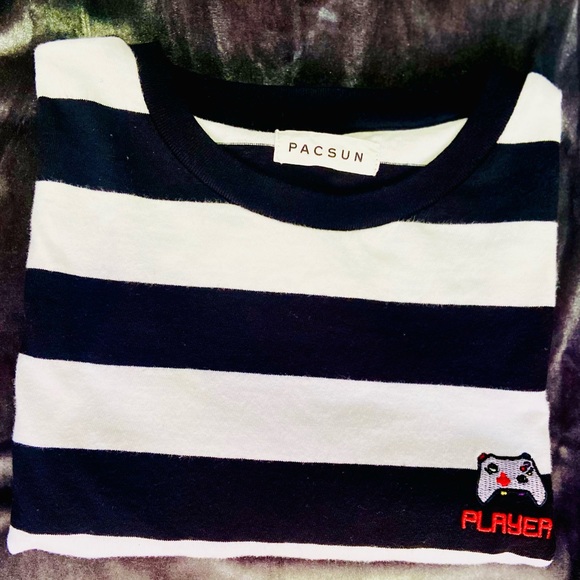 Never Worn- PacSun Players Striped Regular T-Shirt - Picture 4 of 8